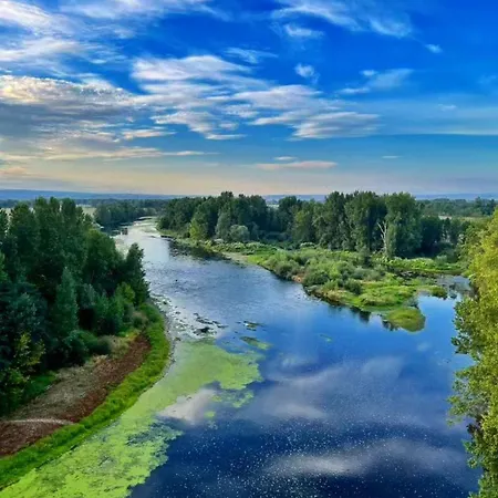 Le 1830 Holiday home Eglisolles